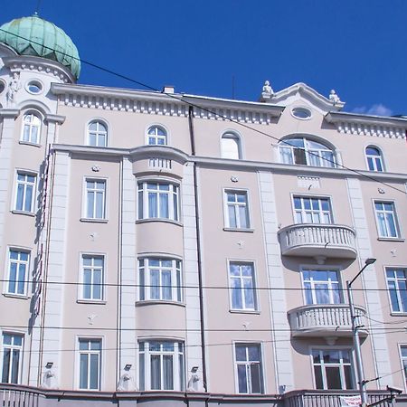 Lion'S Bridge Boutique 2Bdrm Apt, Top Center Gem София Екстериор снимка