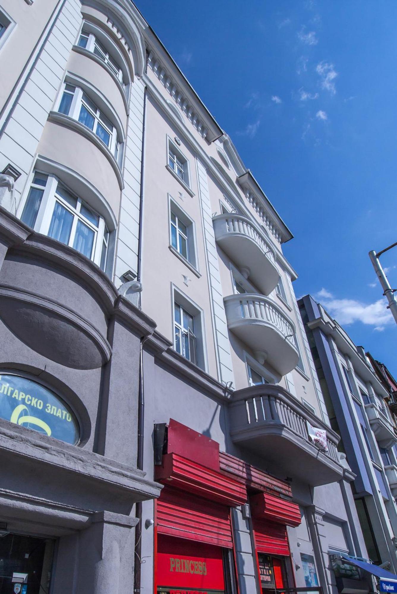 Lion'S Bridge Boutique 2Bdrm Apt, Top Center Gem София Екстериор снимка